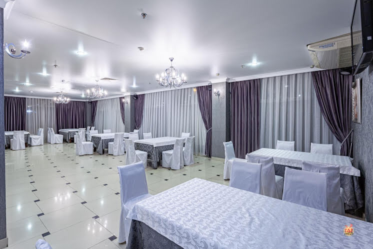 Зал на 80 человек в «Золотая Корона» фотография №2