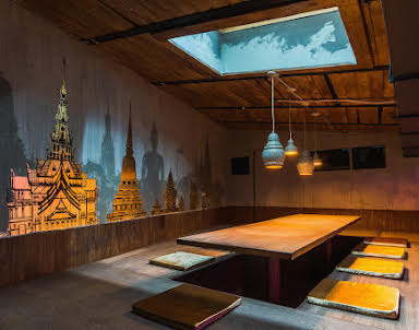  ресторан Neon monkey