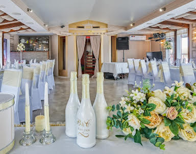  ресторан Джонка