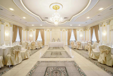 Зал «Суриков» в Беседки