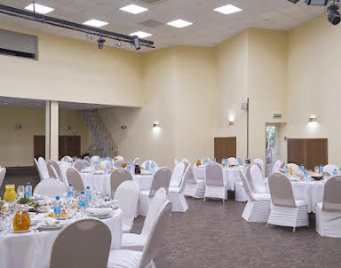  ресторан ZVENIGOROD