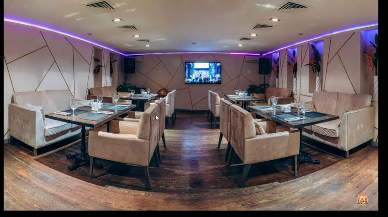 Сытый лось на Люблинской фотография №3