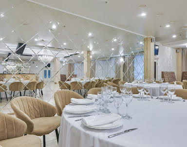 День рождения в РАФАЭЛЬ