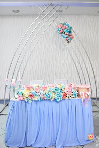 Банкетный зал  в «Гжель» фотография №1