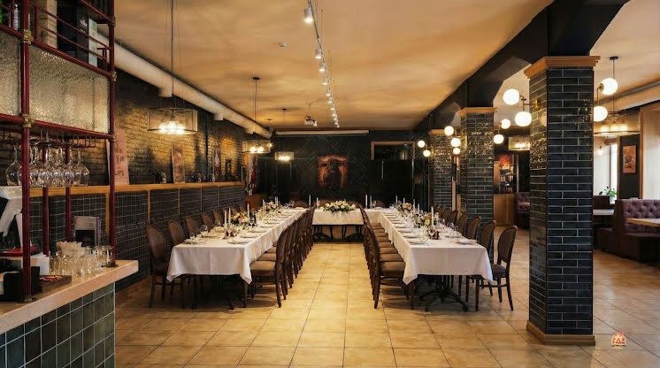 Основной зал в «Рибай» фотография №11