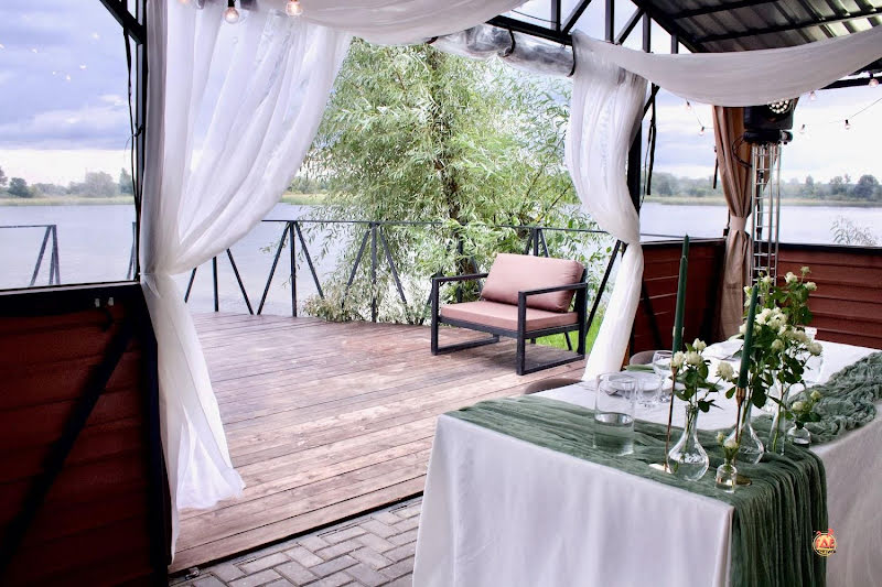 Беседка на Волге фотография №13