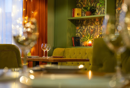 Малый зал в Малый зал