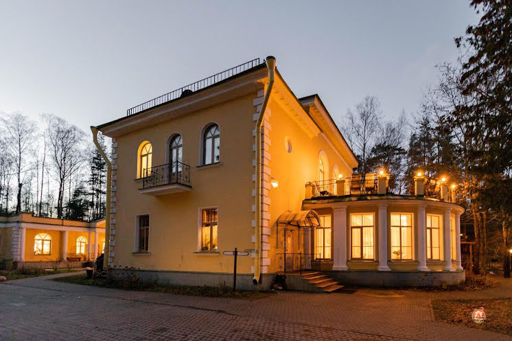 Зал "Второй этаж" в «Особняк в парке Сосновка» фотография №7