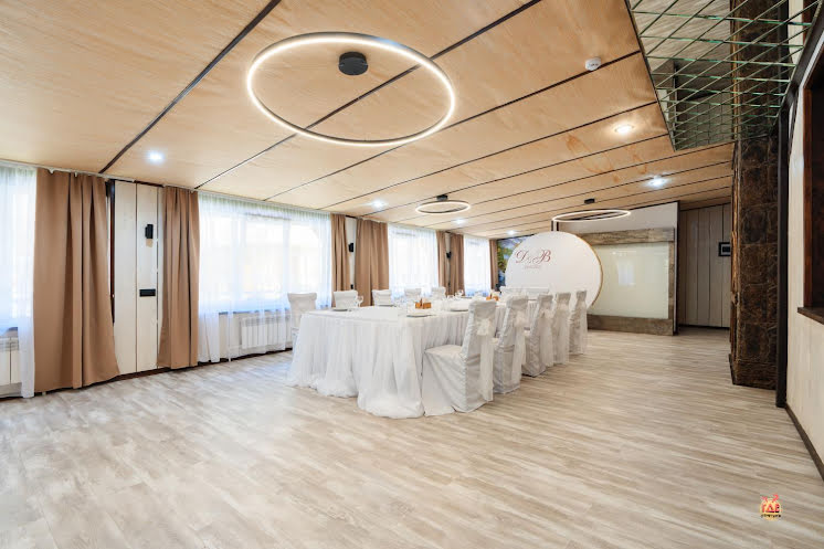 Банкетный зал  в «Охотник» фотография №2