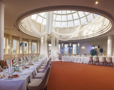  ресторан Атриум Палас Отель