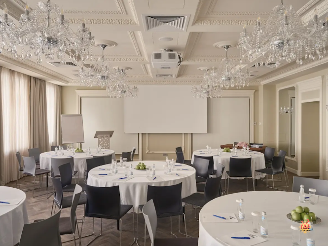 Зал "Серенада" в «INDIGO St. Petersburg-Tchaikovskogo» фотография №1