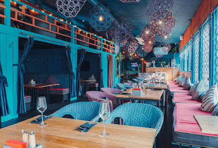 Основной зал в Основной зал