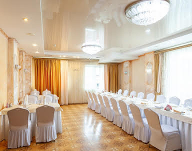  ресторан Золотой дворик