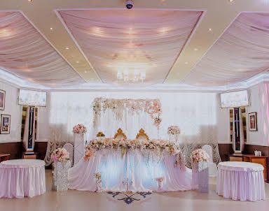  ресторан Делис