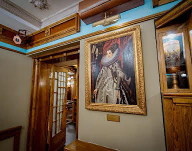  ресторан Готика на Ангарской