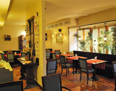  ресторан ХАТА