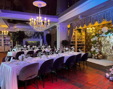  ресторан Скоморохи