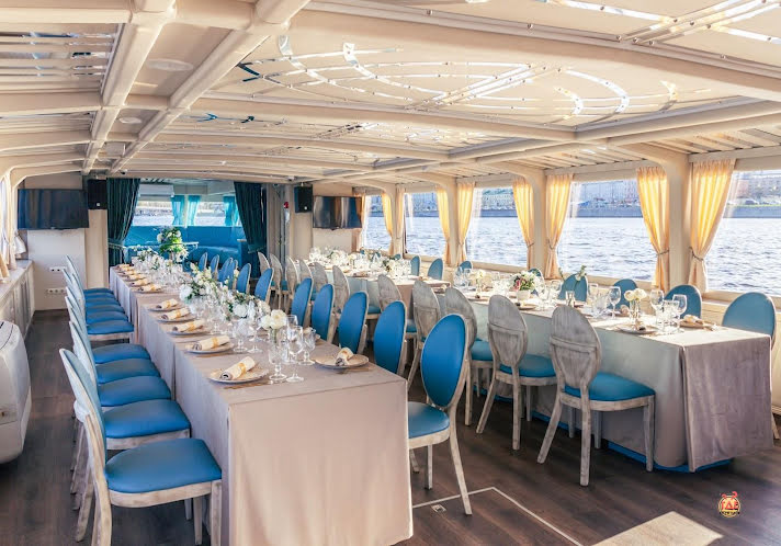 Палуба в «Теплоход "Северное сияние"» фотография №12