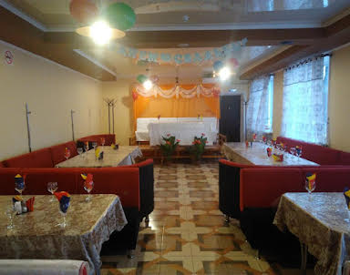  ресторан Чинор