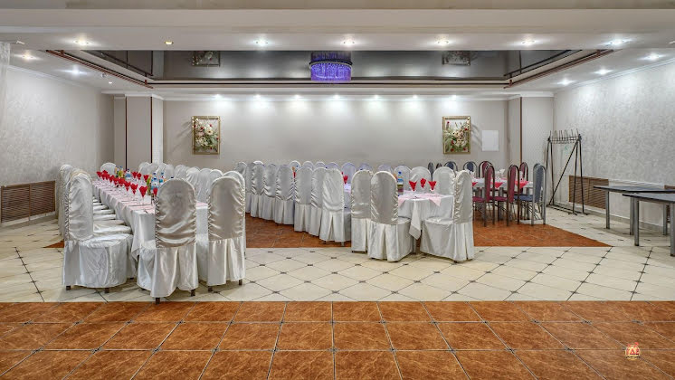 Белый зал   в «Лас-Вегас» фотография №3