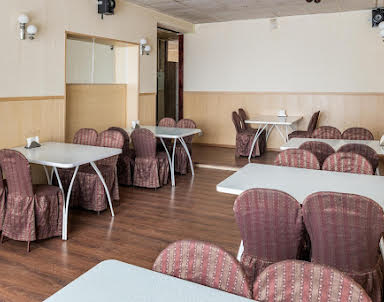  ресторан В кругу друзей