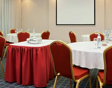  ресторан Лесная Сафмар