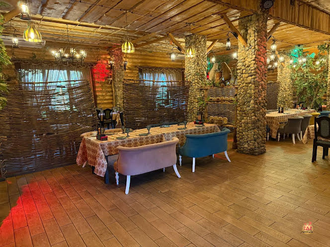 Основной зал в «Помещик на Бершанской» фотография №4