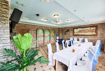 Зал «Замок» в Зал «Замок»