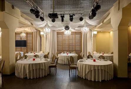 Банкетный зал «Каре» в Банкетный зал «Каре»