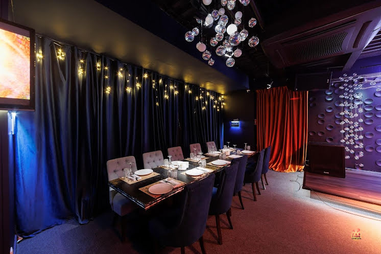 Основной зал  в «Наблюдатель» фотография №11