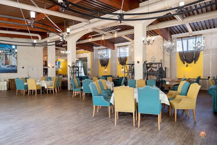 Основной зал в «Надежда» фотография №15