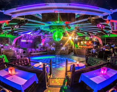  ресторан LENINGRAD