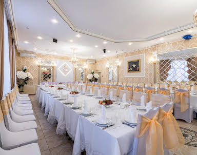  ресторан Basarabia