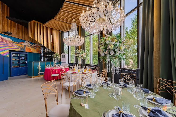 Основной зал  в «Graf ZEPPELIN» фотография №2