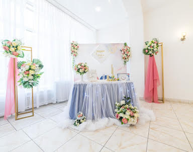  ресторан GRAND на ​Немировича-Данченко