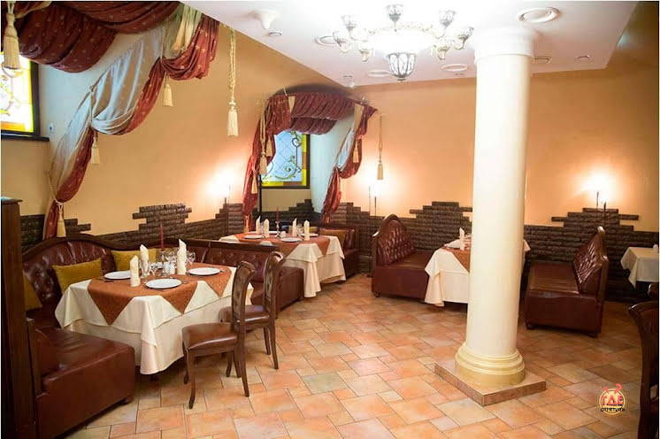 Малый зал в «Дворянское гнездо» фотография №1