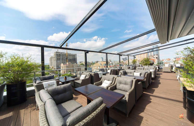 Веранда в «Sky Bar» фотография №2