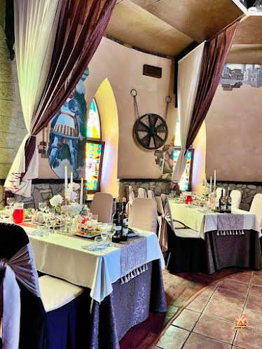 Каминный зал в «Замок в долине» фотография №6