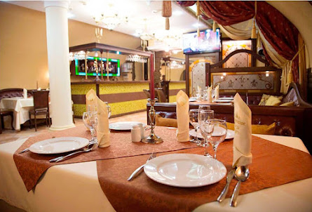 Малый зал в Малый зал