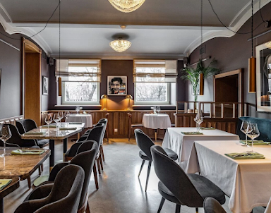  ресторан 12 Grand Cafe