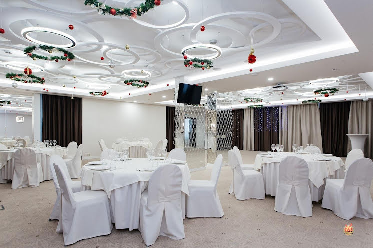 Зал «Шишкин»  в «Рамада» фотография №11