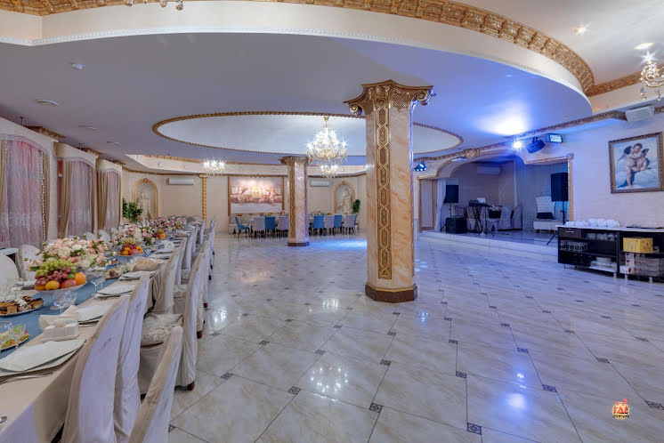 Банкетный зал в «Сенат» фотография №17