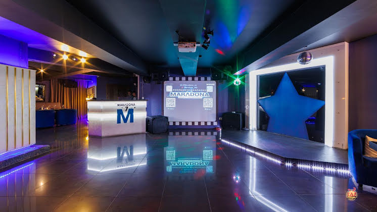 Основной зал в «MARADONA» фотография № 1