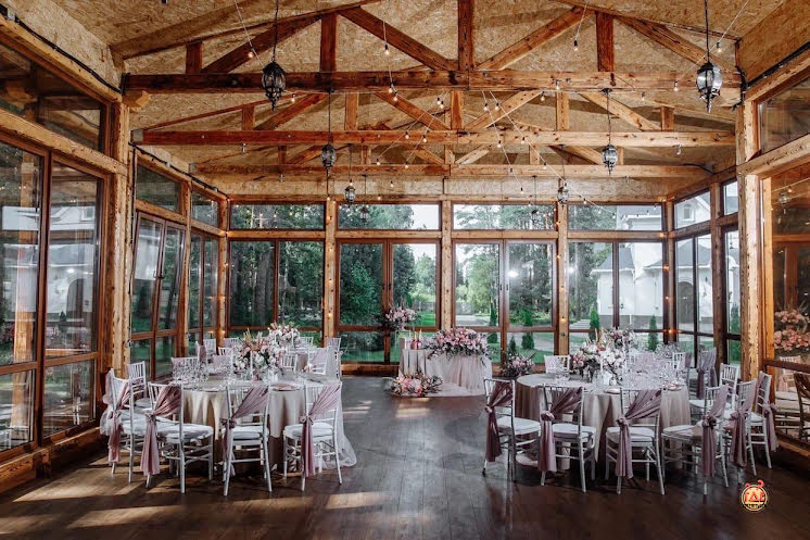 Панорамный ресторан в «Грасс Парк» фотография №3