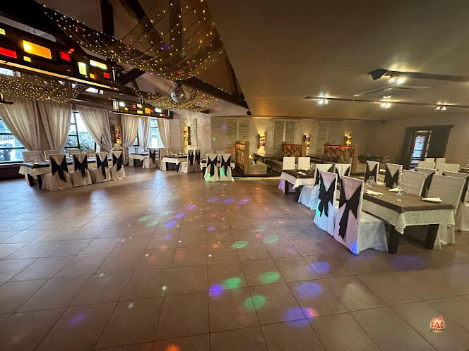 Большой зал в «Пироговский дворик» фотография №2