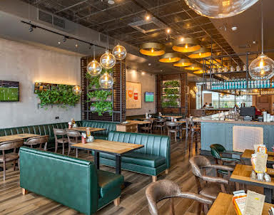 Новый год в КОЛБАСОФФ на Кировоградской