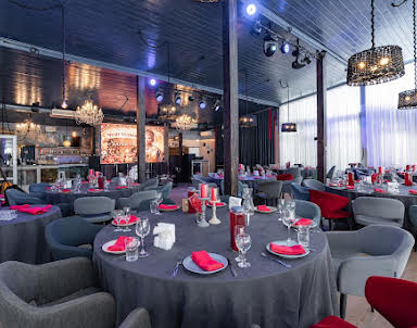  ресторан Клевый