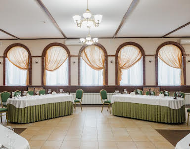  ресторан Зеленая роща