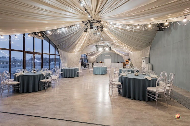 Основной зал в «EVENT ROOF» фотография №3