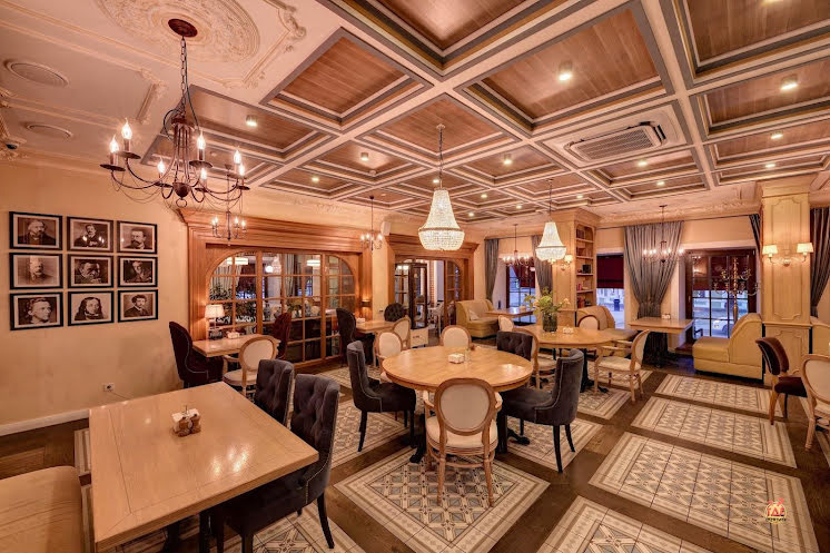 Основной зал  в «Липовый цвет» фотография №2